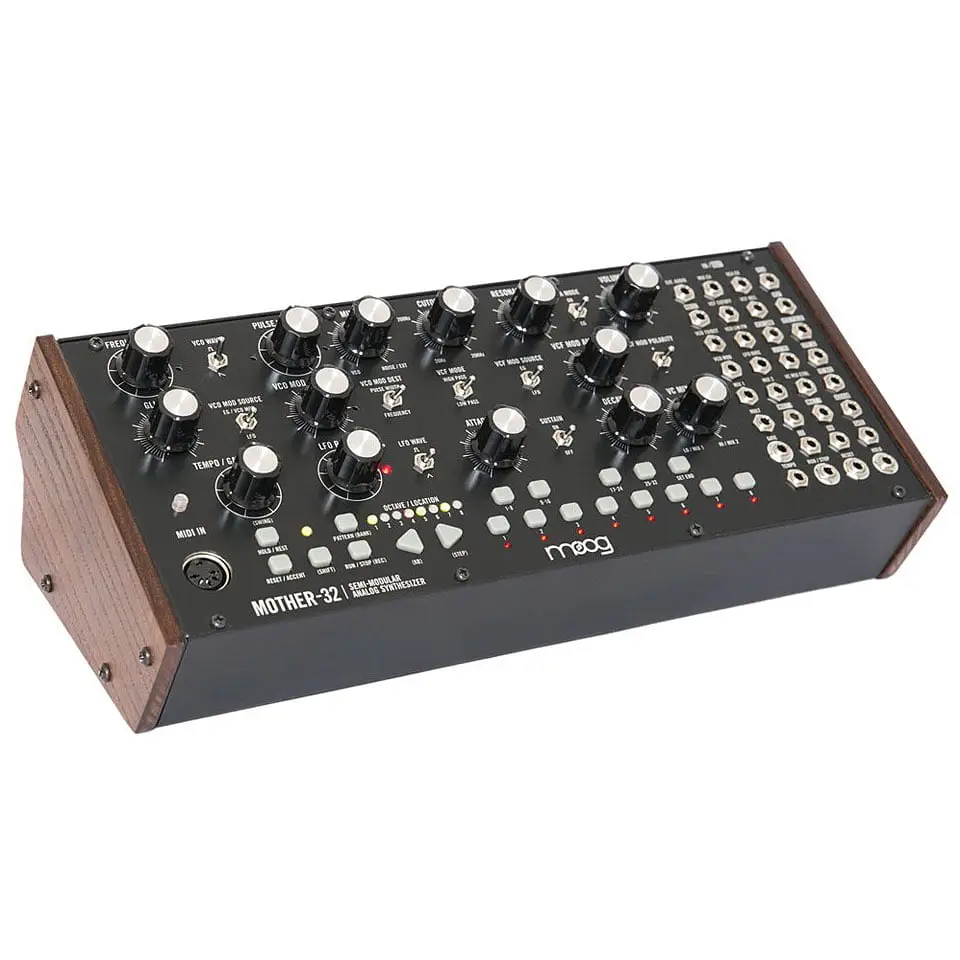 Moog-Mutter 32